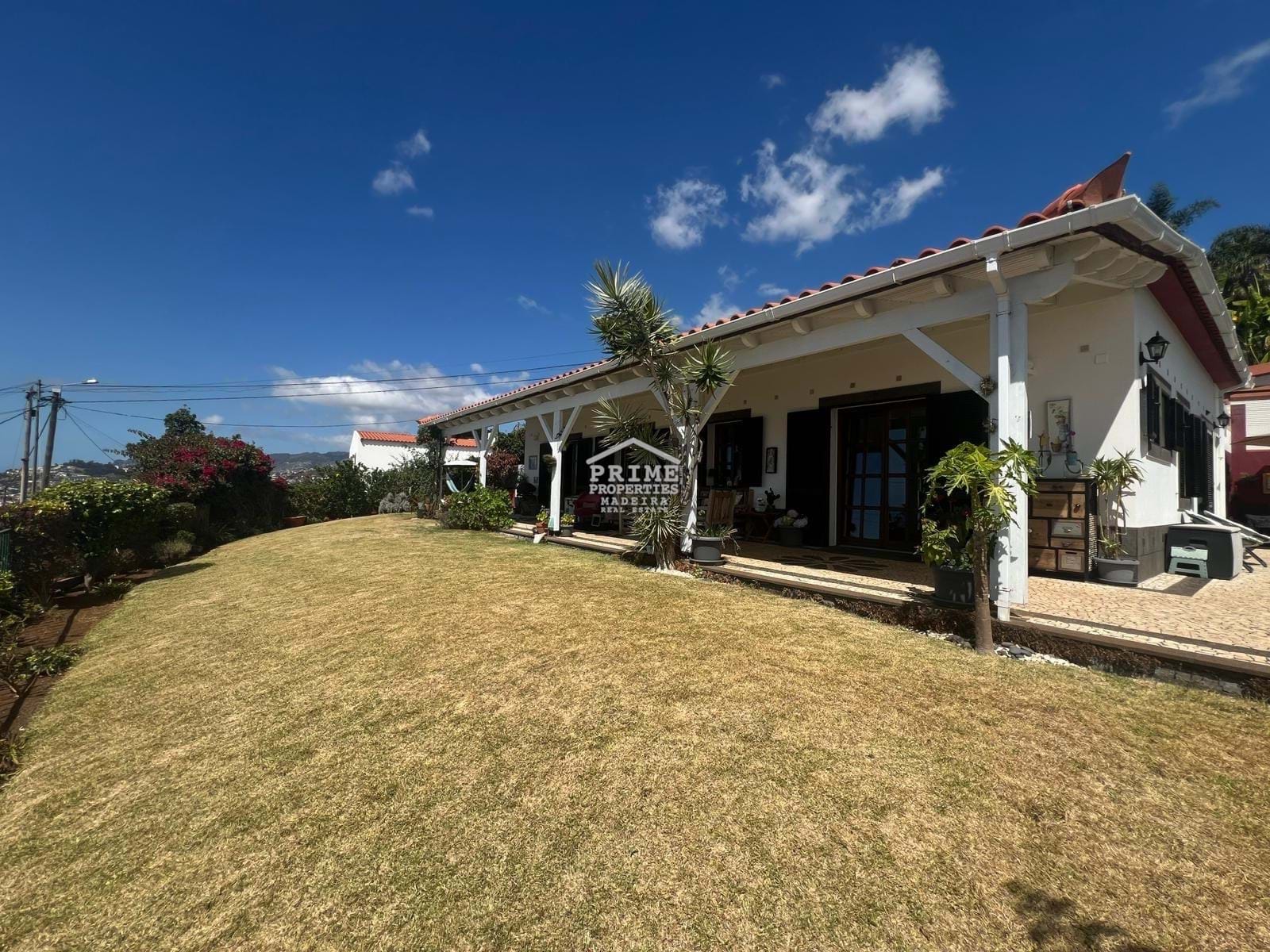 1 Bed, 3 Bath, HouseFor Sale, Funchal, Ilha da Madeira, 9050-046