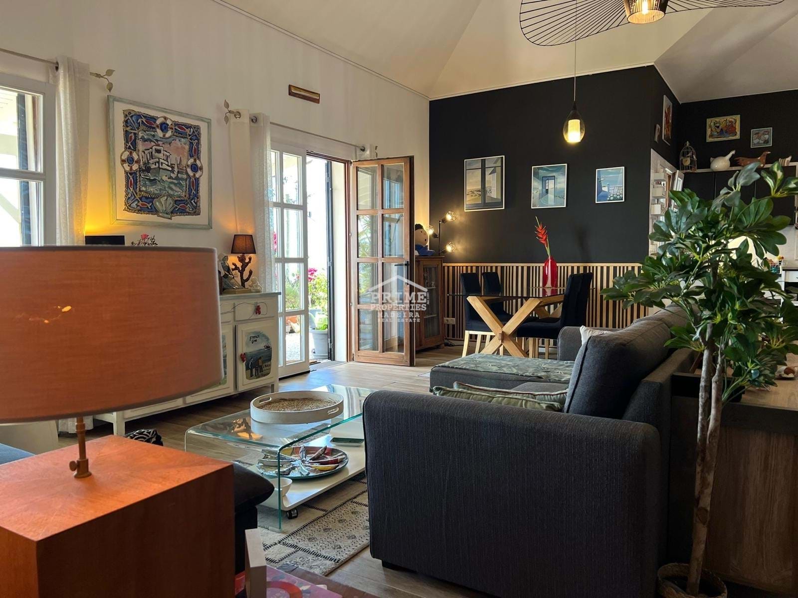 1 Bed, 3 Bath, HouseFor Sale, Funchal, Ilha da Madeira, 9050-046