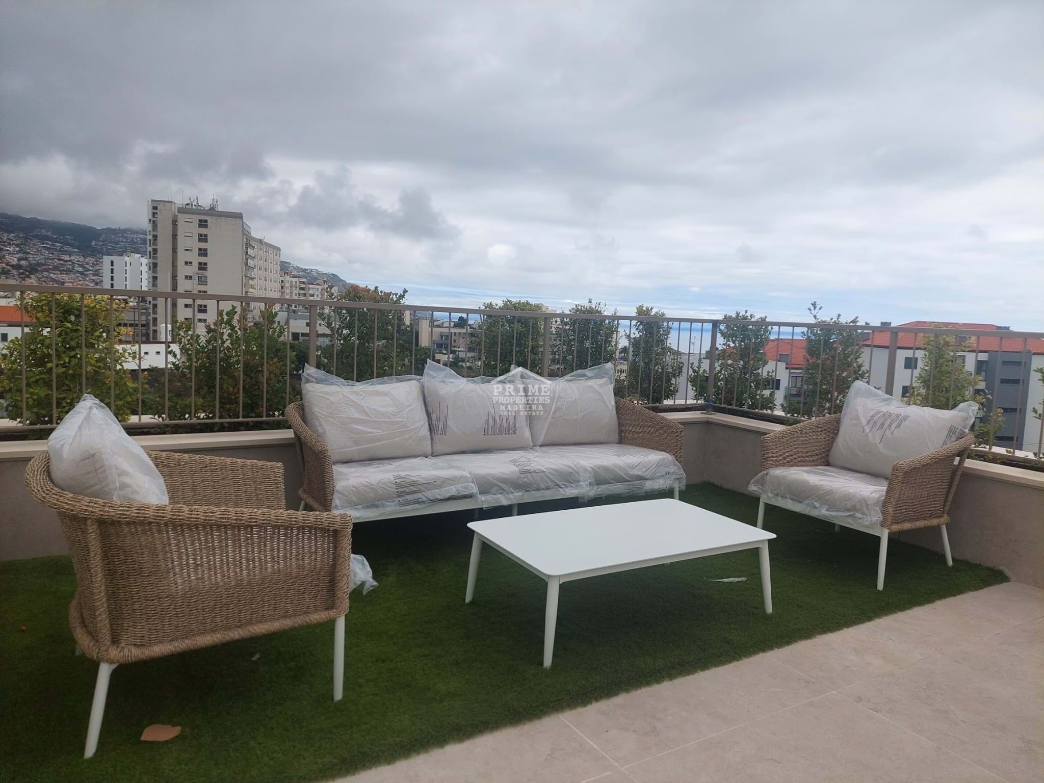 2 Bed, 2 Bath, ApartmentFor Sale, Funchal, Ilha da Madeira, 9000-000