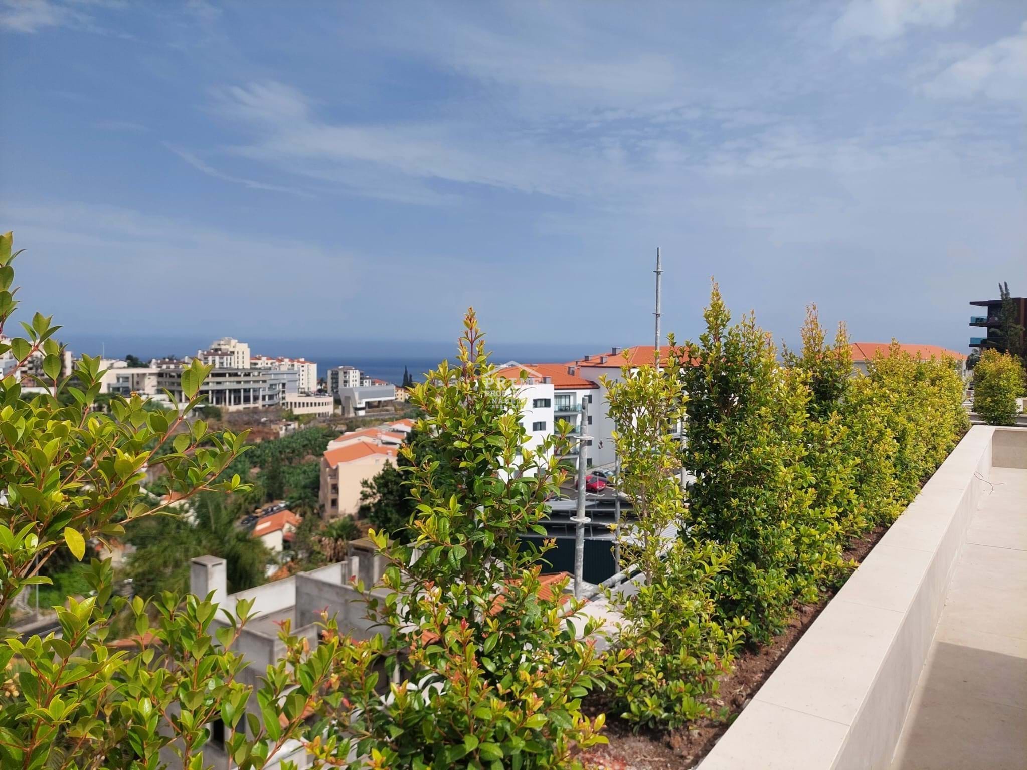 3 Bed, 2 Bath, ApartmentFor Sale, Funchal, Ilha da Madeira, 9000-000