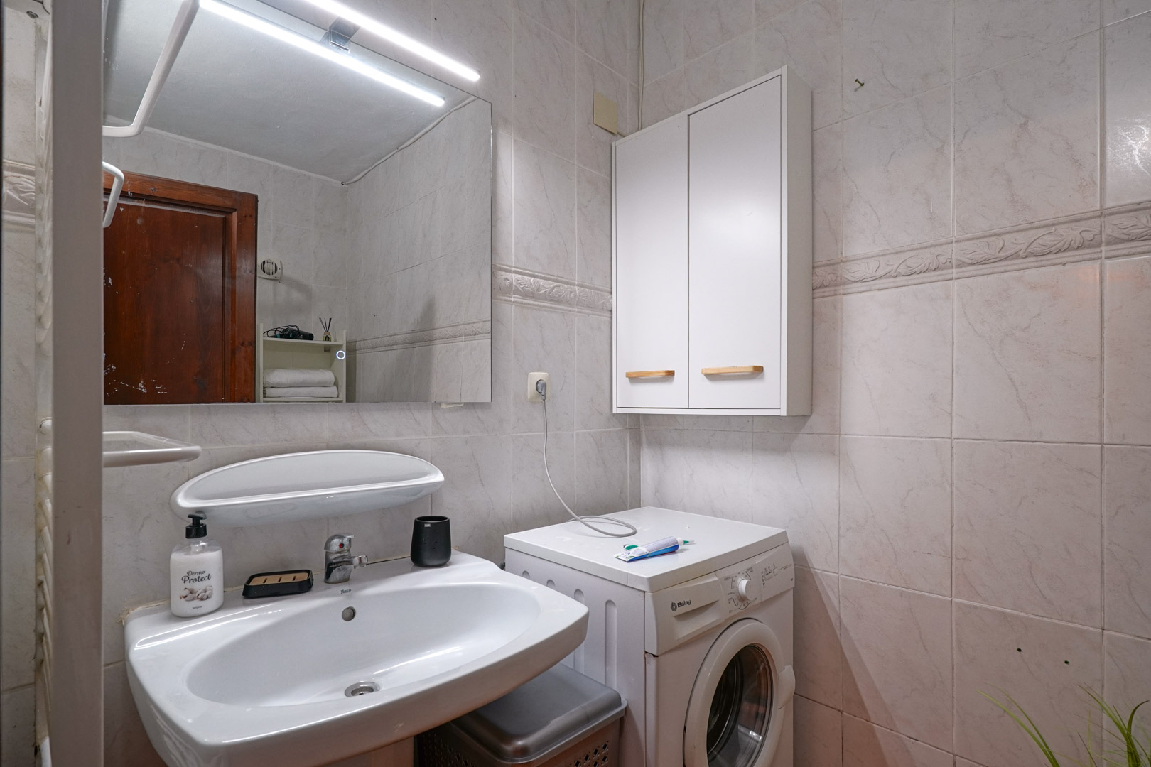 1 Bed, 1 Bath, ApartmentFor Sale