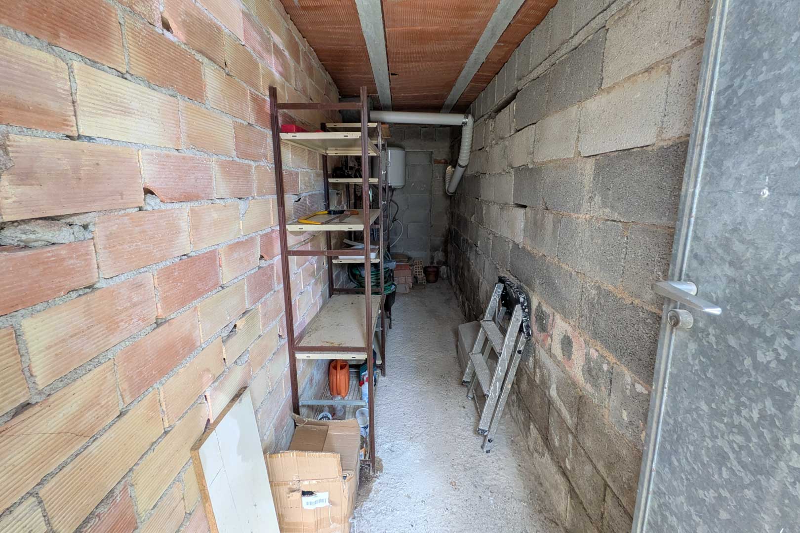 1 Bed, 1 Bath, ApartmentFor Sale