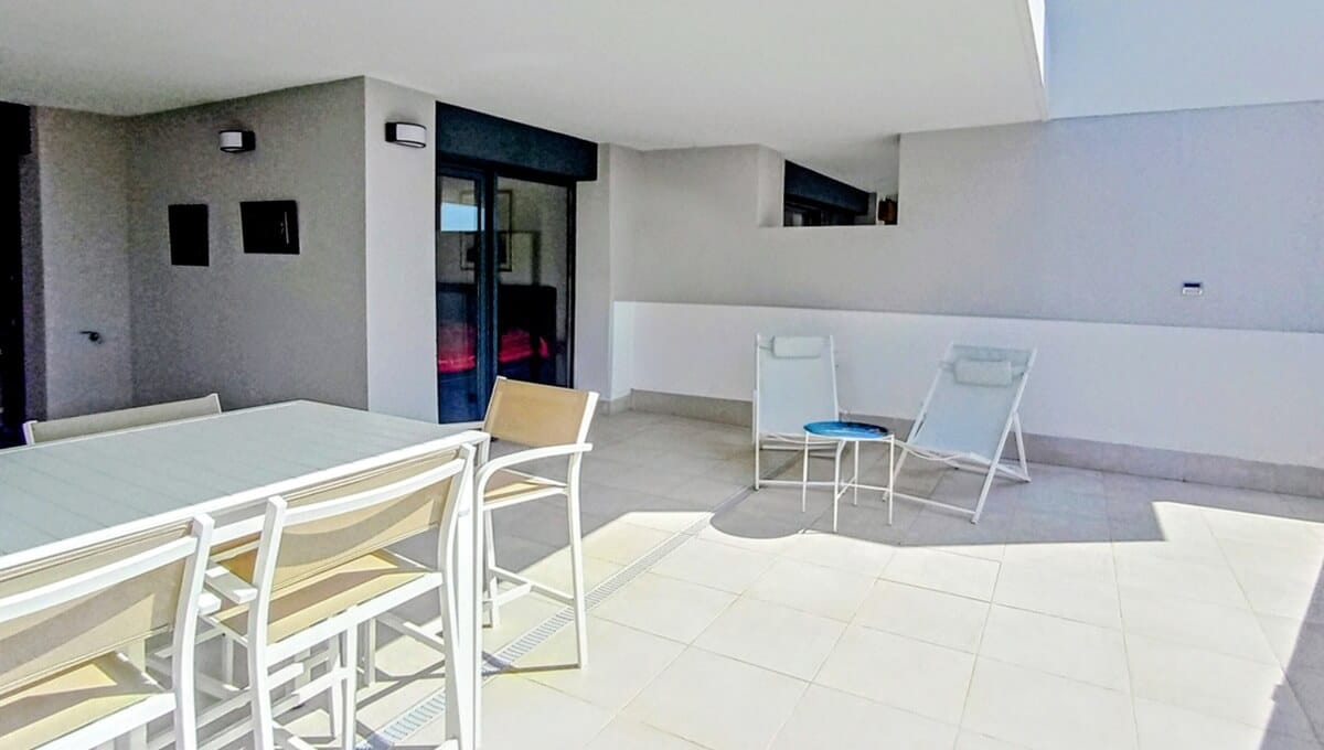 2 Bed, 2 Bath, ApartmentFor Sale, La Duquesa, Malaga