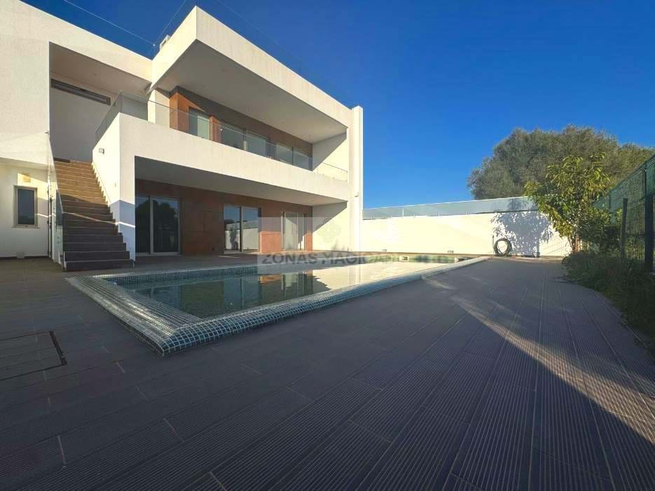 3 Bed, 4 Bath, HouseFor Sale, Mexilhoeira Grande, Portimão, Faro, 8500-130