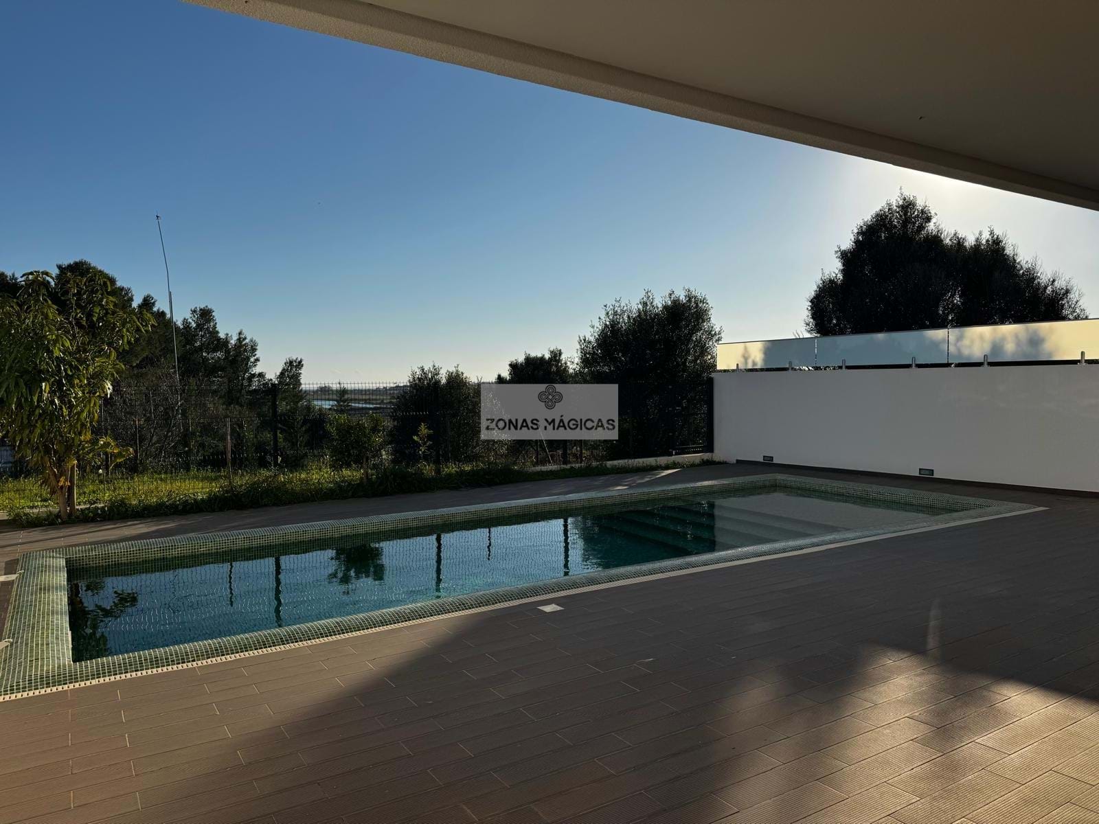 3 Bed, 4 Bath, HouseFor Sale, Mexilhoeira Grande, Portimão, Faro, 8500-130