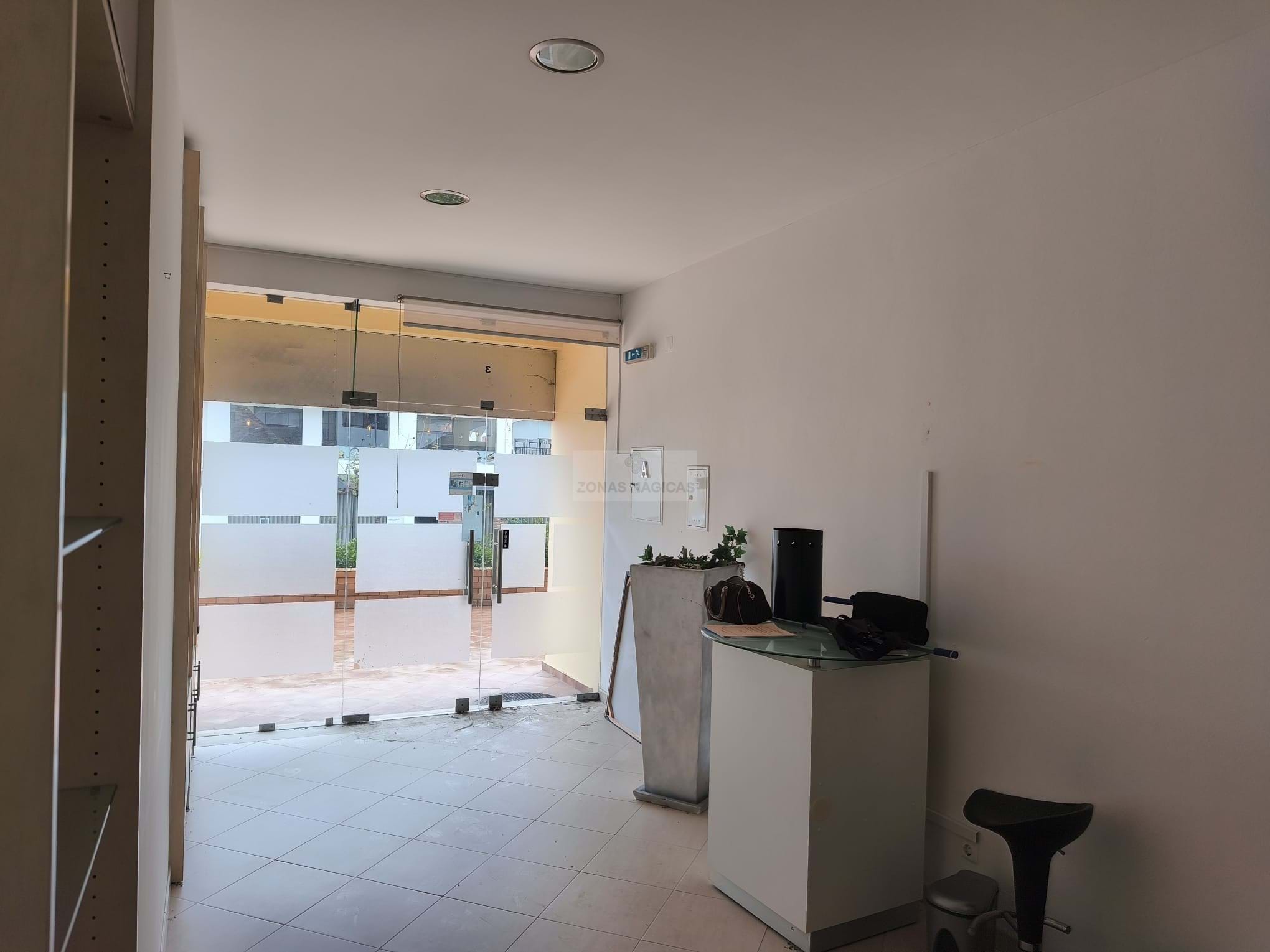 Commercial Property, For Sale