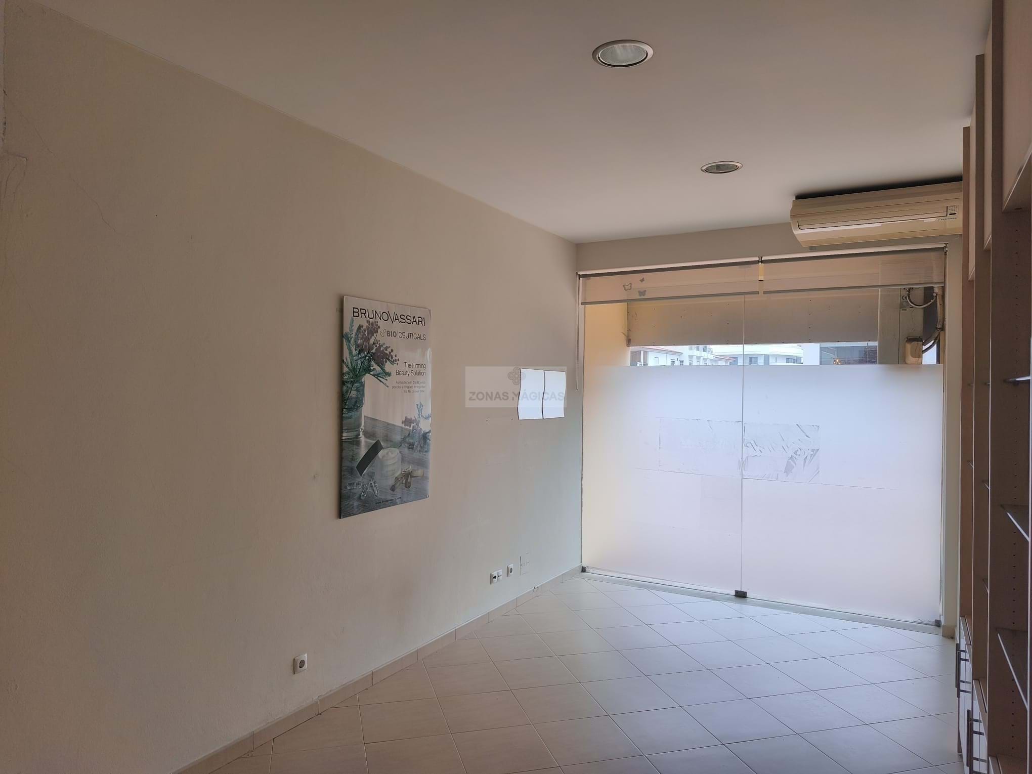 Commercial Property, For Sale