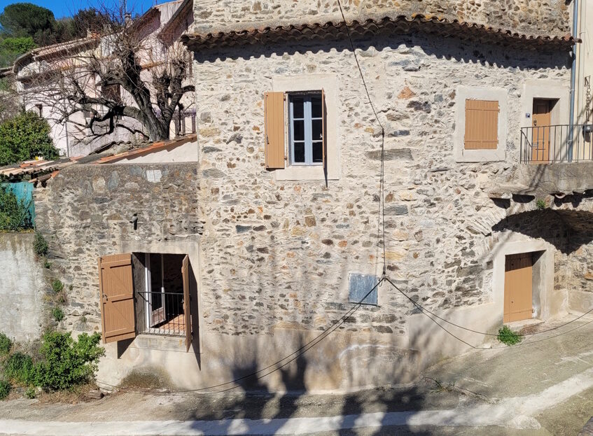 3 Bed, 1 Bath, HouseFor Sale, Cessenon Sur Orb, Herault, Languedoc-Roussillon, 34460