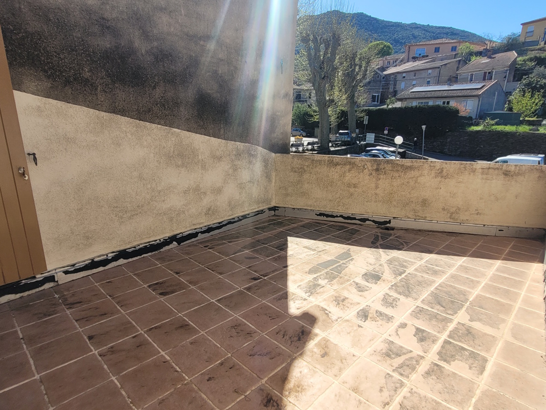 3 Bed, 1 Bath, HouseFor Sale, Cessenon Sur Orb, Herault, Languedoc-Roussillon, 34460