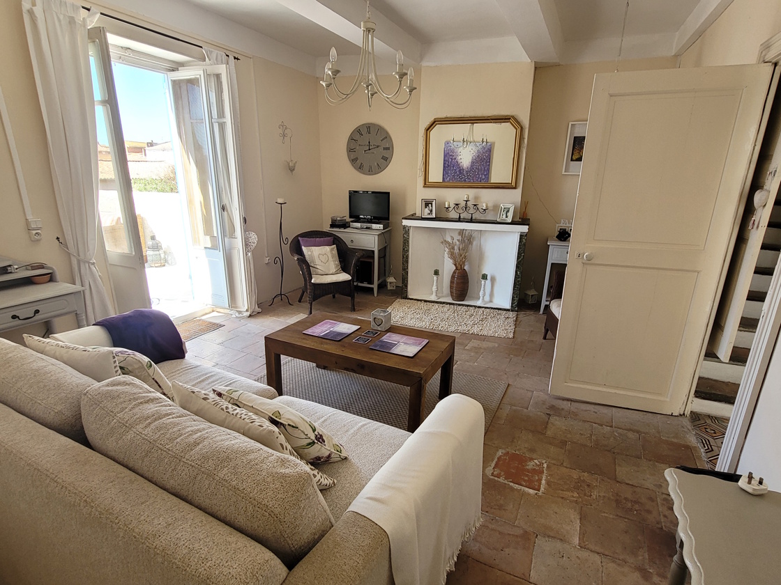 3 Bed, 1 Bath, HouseFor Sale, Laurens, Herault, Languedoc-Roussillon, 34480