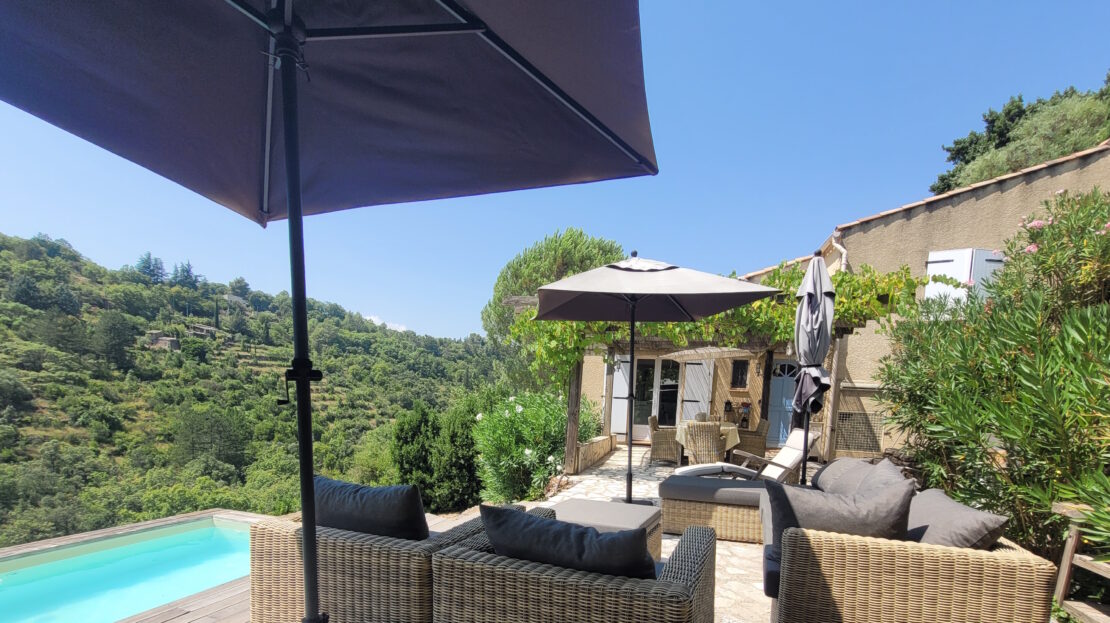 3 Bed, 1 Bath, HouseFor Sale, Bedarieux, Herault, Languedoc-Roussillon, 34600