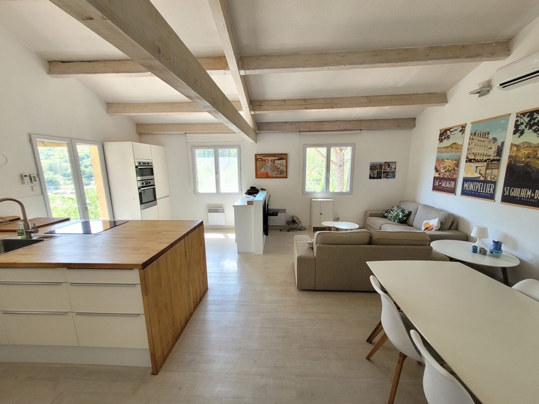 3 Bed, 1 Bath, HouseFor Sale, Bedarieux, Herault, Languedoc-Roussillon, 34600