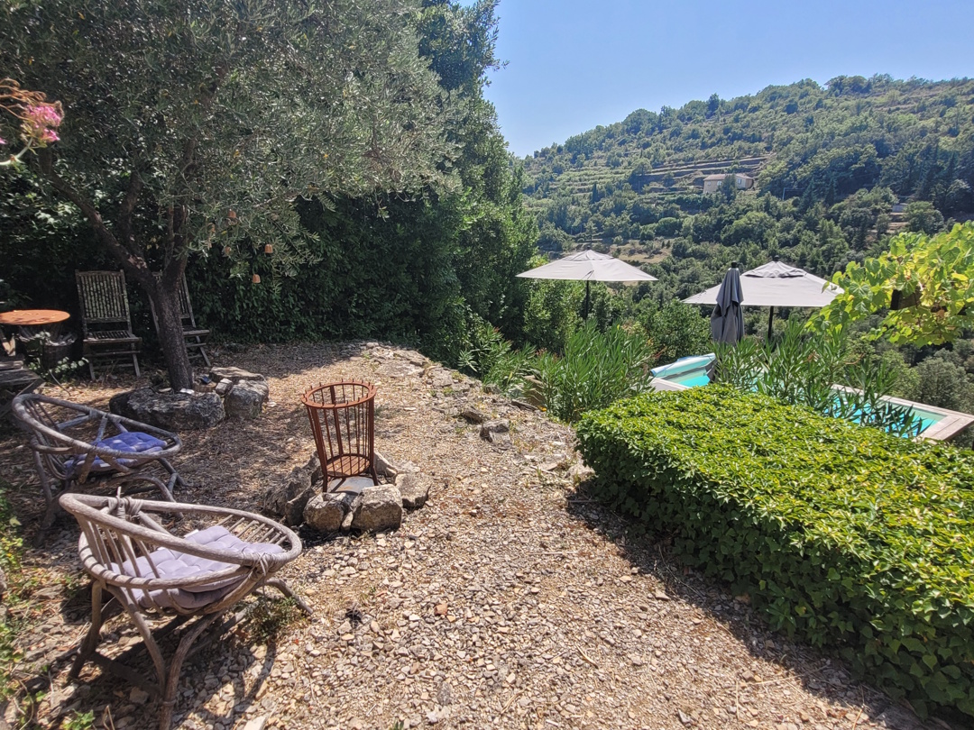 3 Bed, 1 Bath, HouseFor Sale, Bedarieux, Herault, Languedoc-Roussillon, 34600