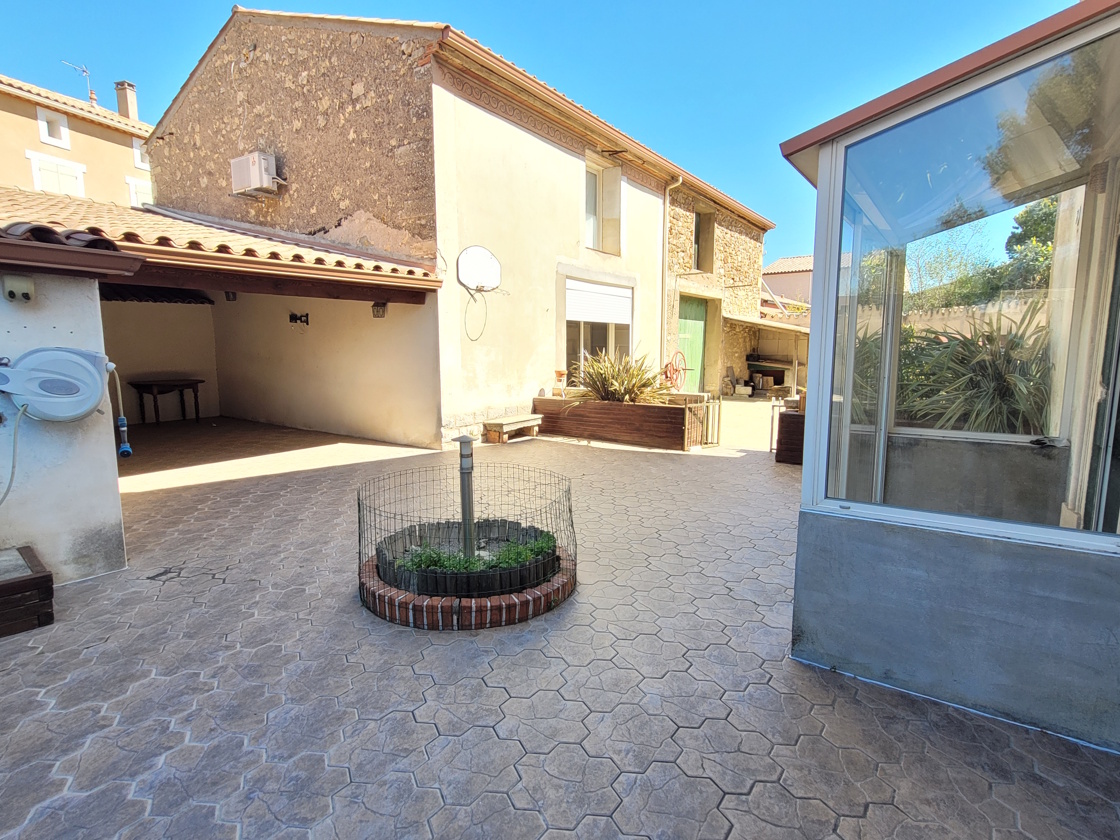 3 Bed, 2 Bath, HouseFor Sale, Capestang, Herault, Languedoc-Roussillon, 34310