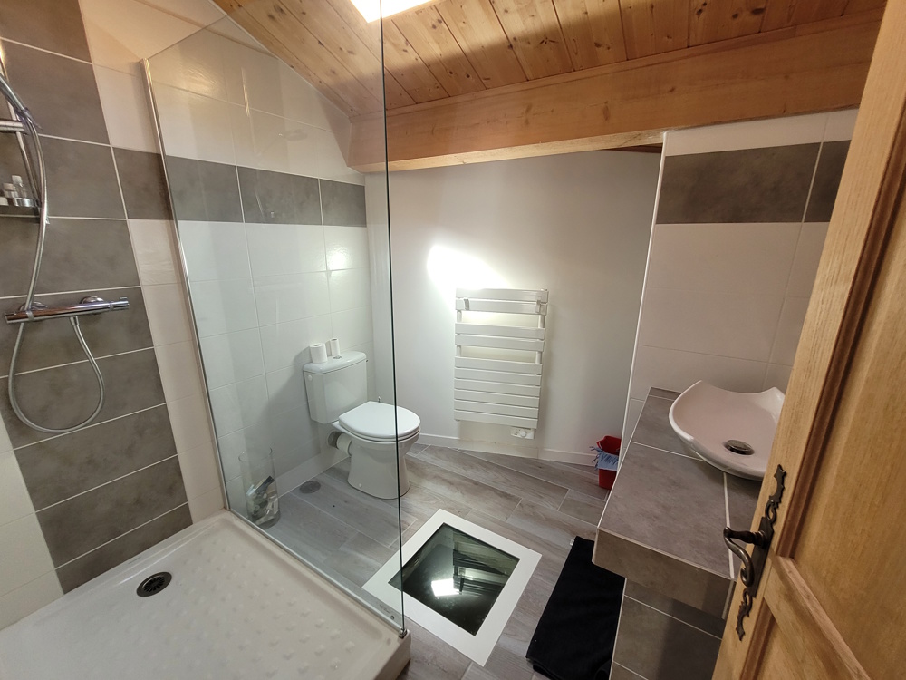 3 Bed, 2 Bath, HouseFor Sale, Capestang, Herault, Languedoc-Roussillon, 34310