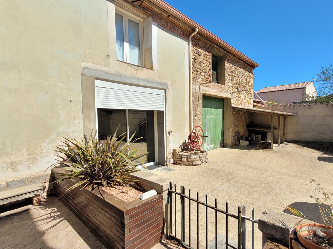 3 Bed, 2 Bath, HouseFor Sale, Capestang, Herault, Languedoc-Roussillon, 34310