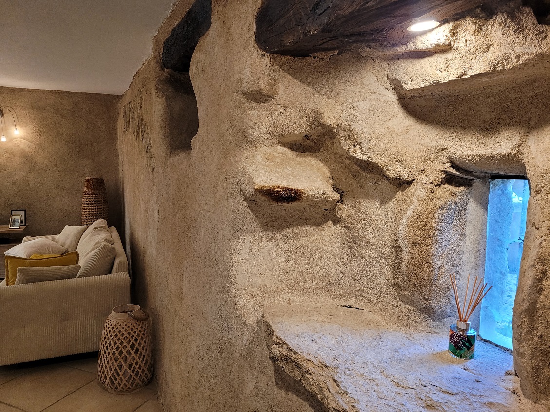 8 Bed, 5 Bath, HouseFor Sale, Olargues, Herault, Languedoc-Roussillon, 34390