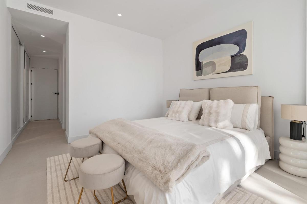 4 Bed, 4 Bath, ApartmentFor Sale, Estepona, Costa del Sol