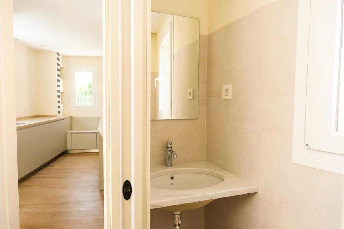 2 Bed, 1 Bath, HouseFor Sale, Malaga, Costa del Sol