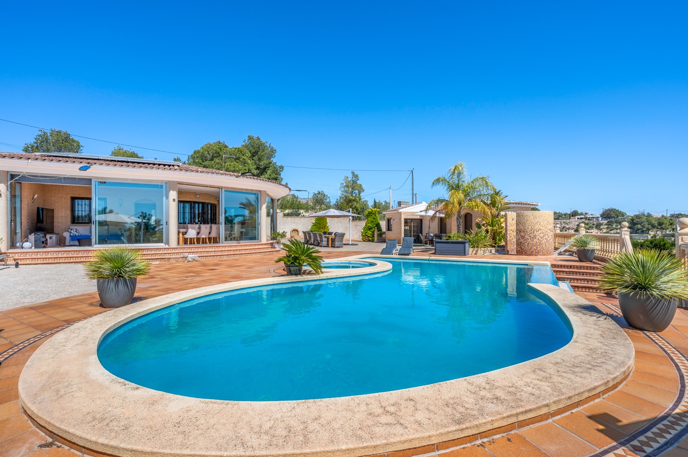 5 Bed, 2 Bath, HouseFor Sale, Crevillente, Alicante