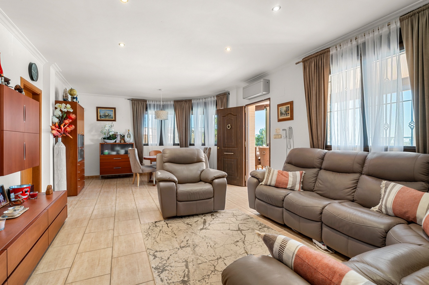 5 Bed, 2 Bath, HouseFor Sale, Crevillente, Alicante