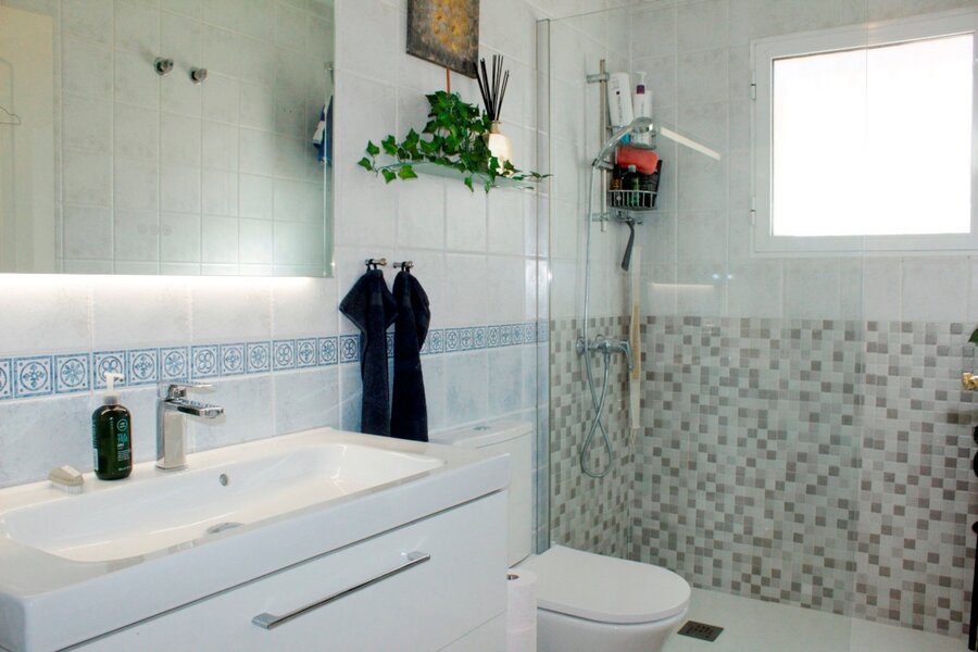 3 Bed, 2 Bath, HouseFor Sale, Villamartin, Alicante