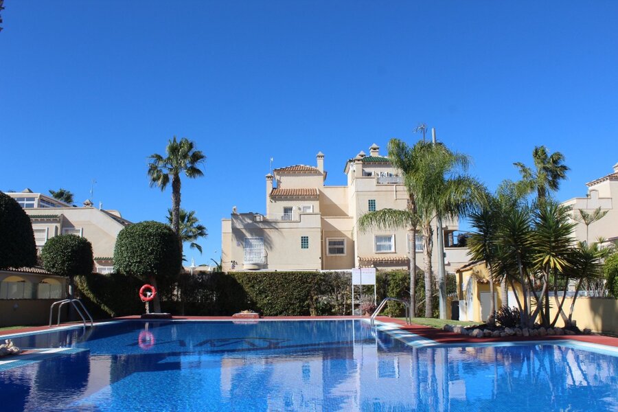 3 Bed, 2 Bath, HouseFor Sale, Villamartin, Alicante
