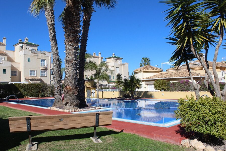 3 Bed, 2 Bath, HouseFor Sale, Villamartin, Alicante