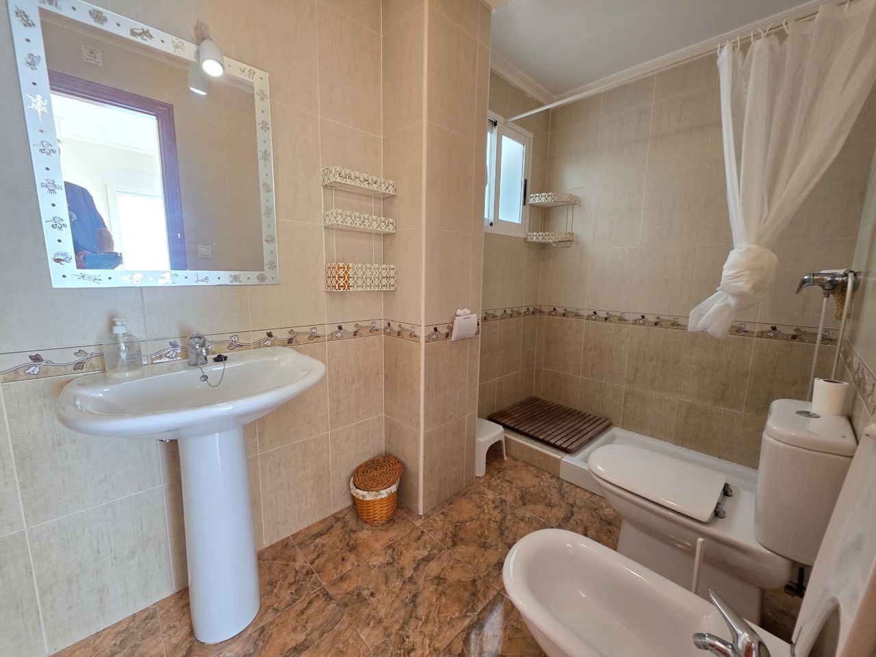 2 Bed, 1 Bath, ApartmentFor Sale, Formentera Del Segura, Alicante