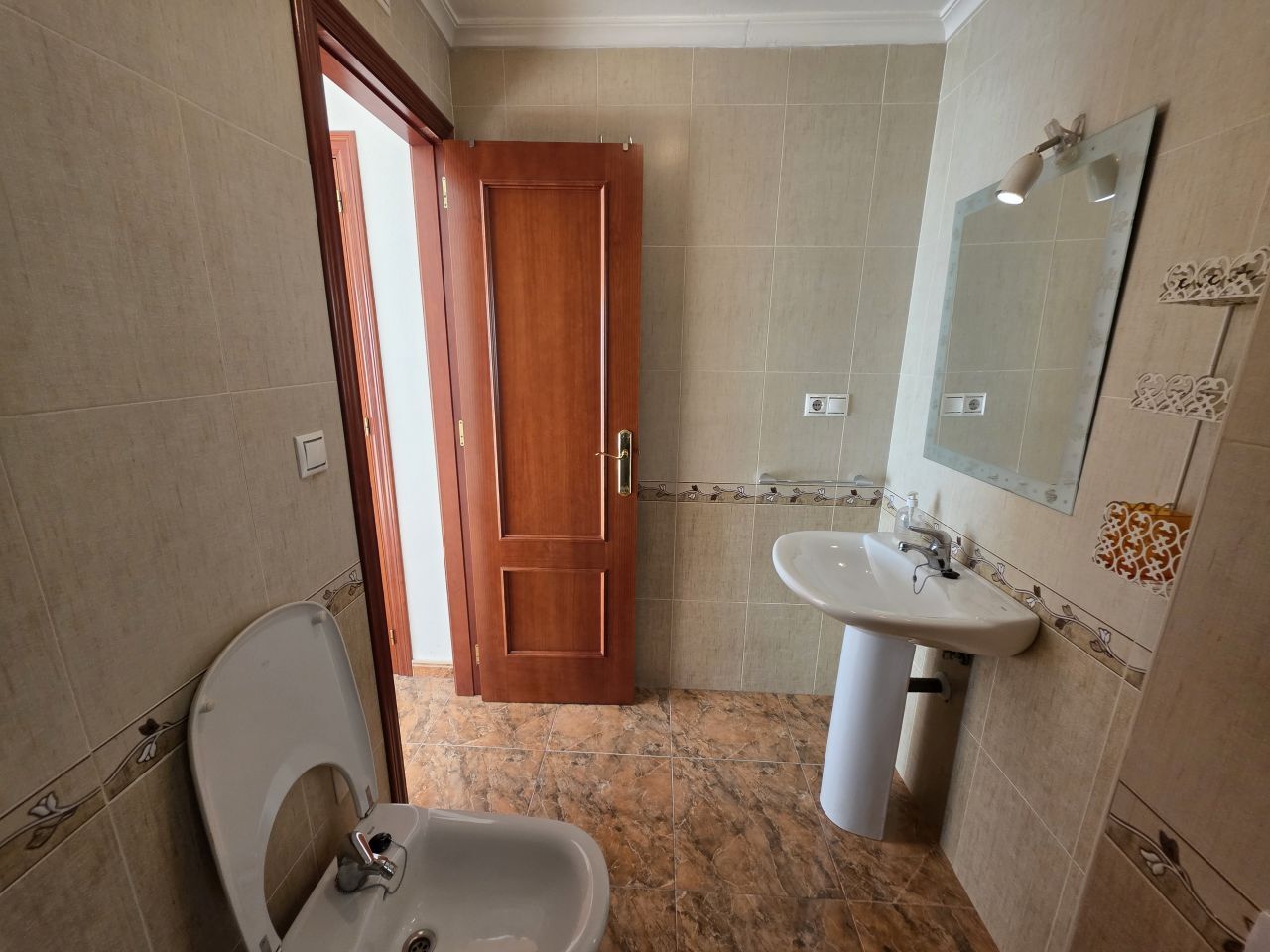 2 Bed, 1 Bath, ApartmentFor Sale, Formentera Del Segura, Alicante