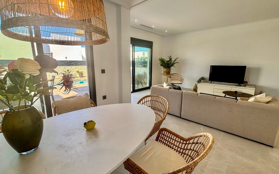 2 Bed, 2 Bath, HouseFor Sale, Benijofar, Alicante