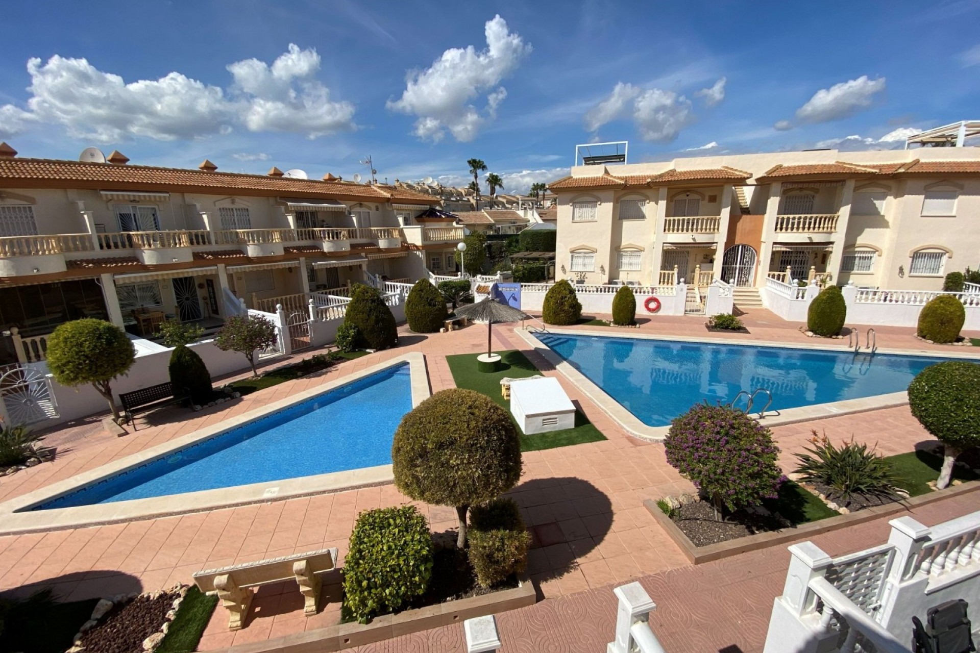 2 Bed, 2 Bath, ApartmentFor Sale, Doña Pepa, Alicante
