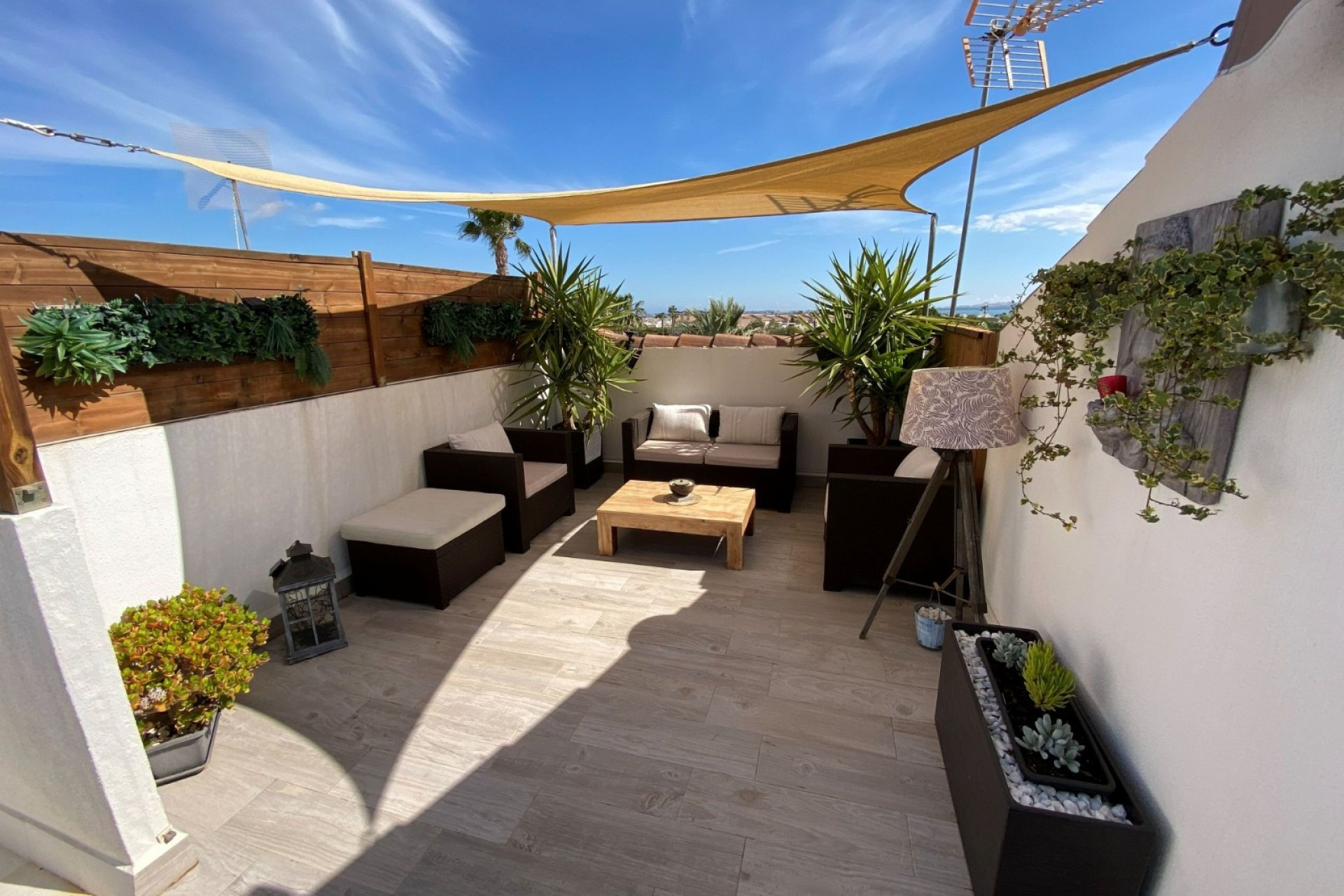 2 Bed, 2 Bath, ApartmentFor Sale, Doña Pepa, Alicante