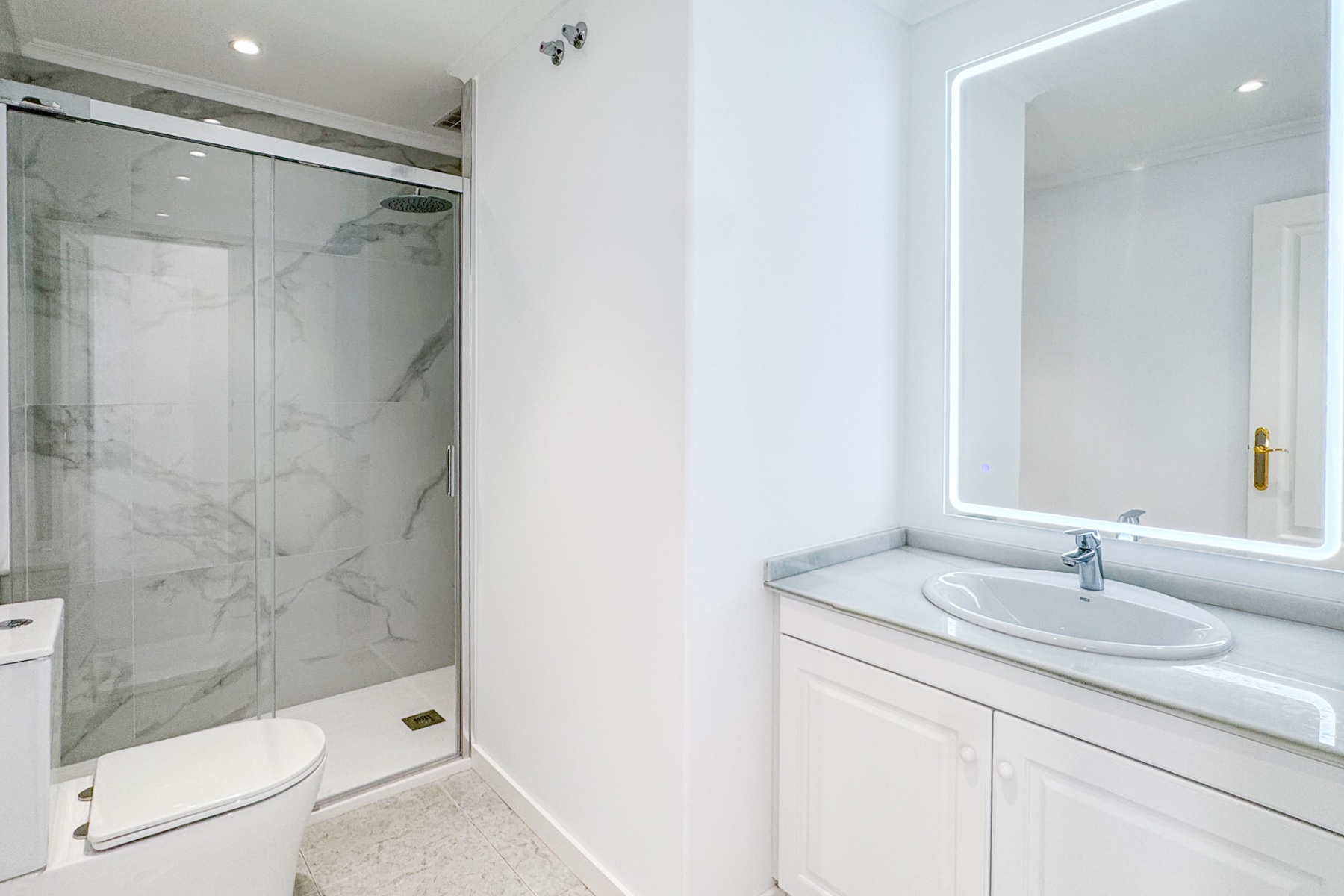 2 Bed, 2 Bath, ApartmentFor Sale, Orihuela Costa, Alicante