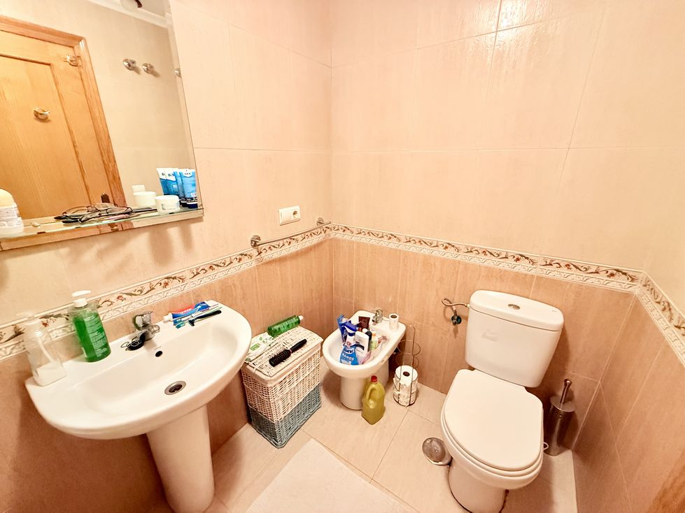 2 Bed, 1 Bath, ApartmentFor Sale, Los Montesinos, Alicante