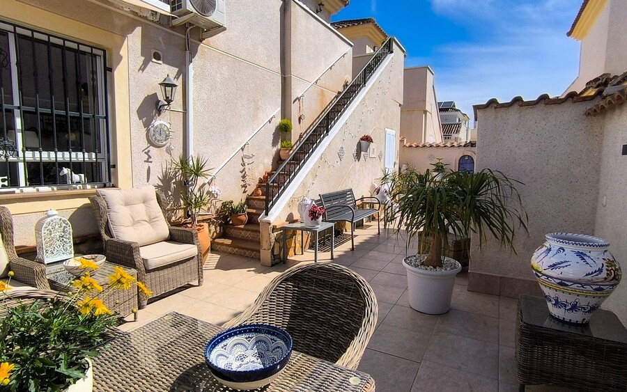 3 Bed, 2 Bath, HouseFor Sale, Algorfa, Alicante