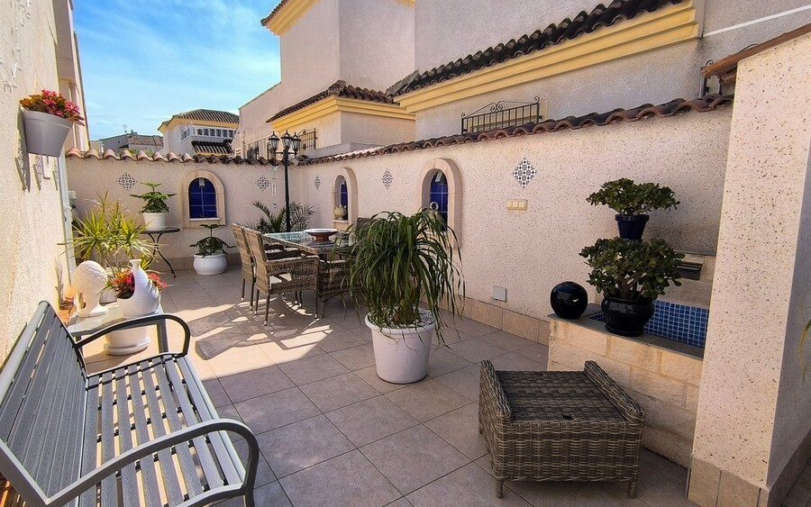 3 Bed, 2 Bath, HouseFor Sale, Algorfa, Alicante