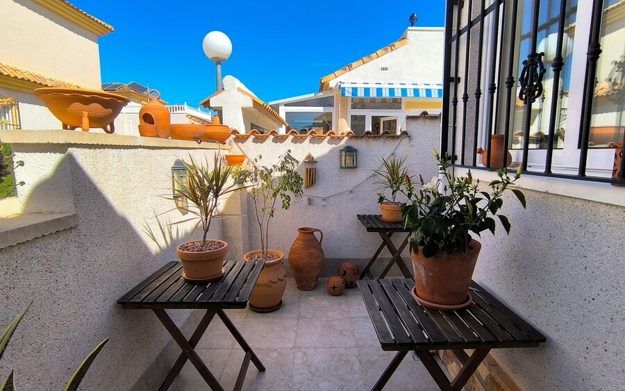 3 Bed, 2 Bath, HouseFor Sale, Algorfa, Alicante