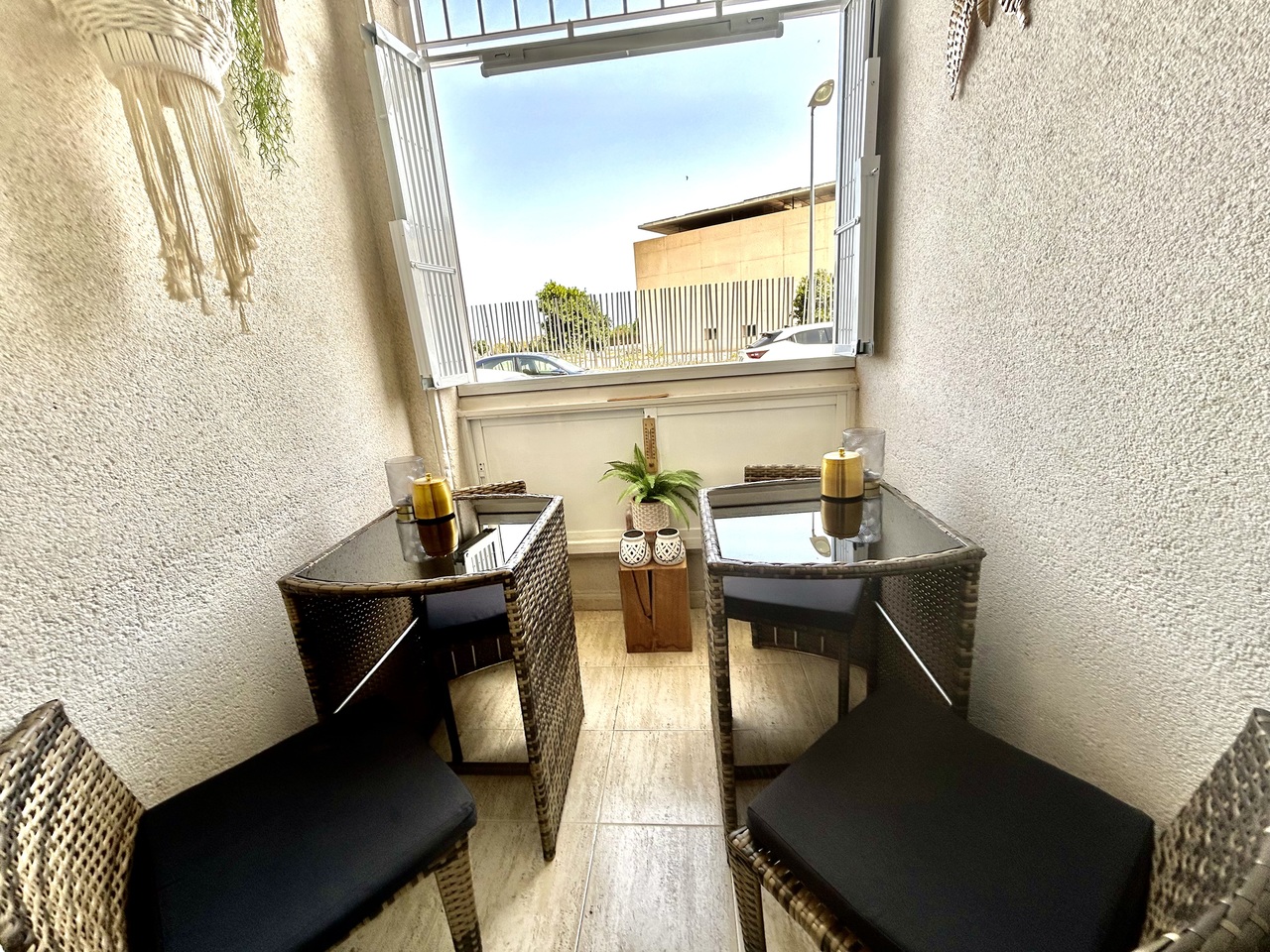 2 Bed, 1 Bath, ApartmentFor Sale, Torrevieja, Alicante