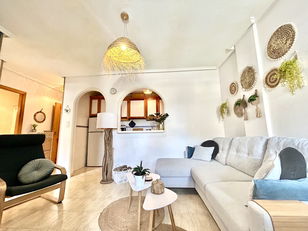 2 Bed, 1 Bath, ApartmentFor Sale, Torrevieja, Alicante