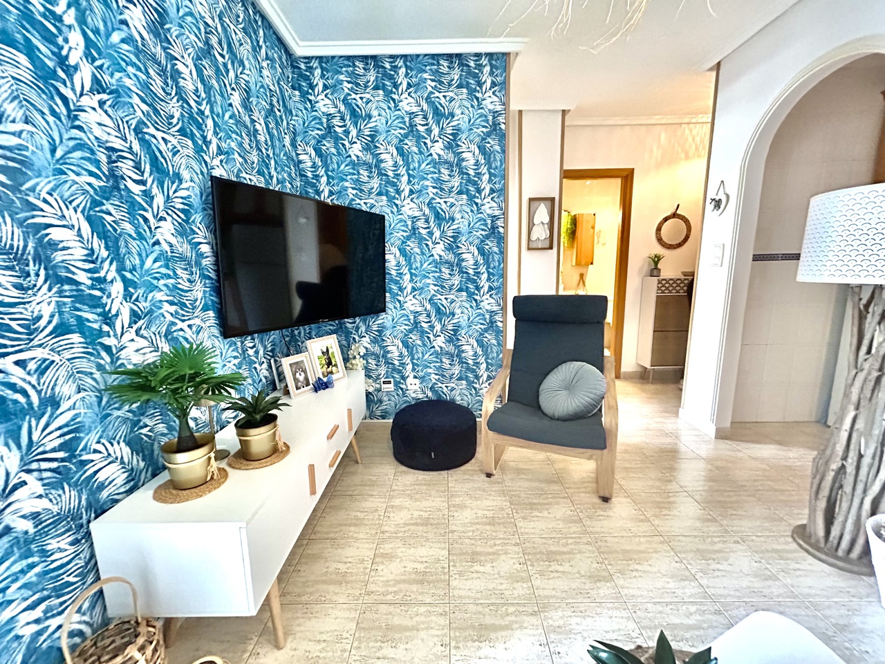 2 Bed, 1 Bath, ApartmentFor Sale, Torrevieja, Alicante