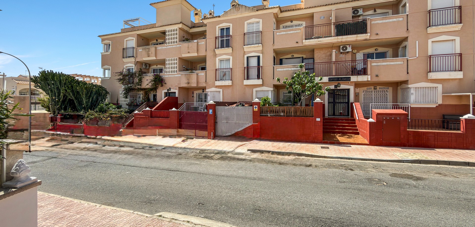 2 Bed, 2 Bath, HouseFor Sale, Orihuela Costa, Alicante