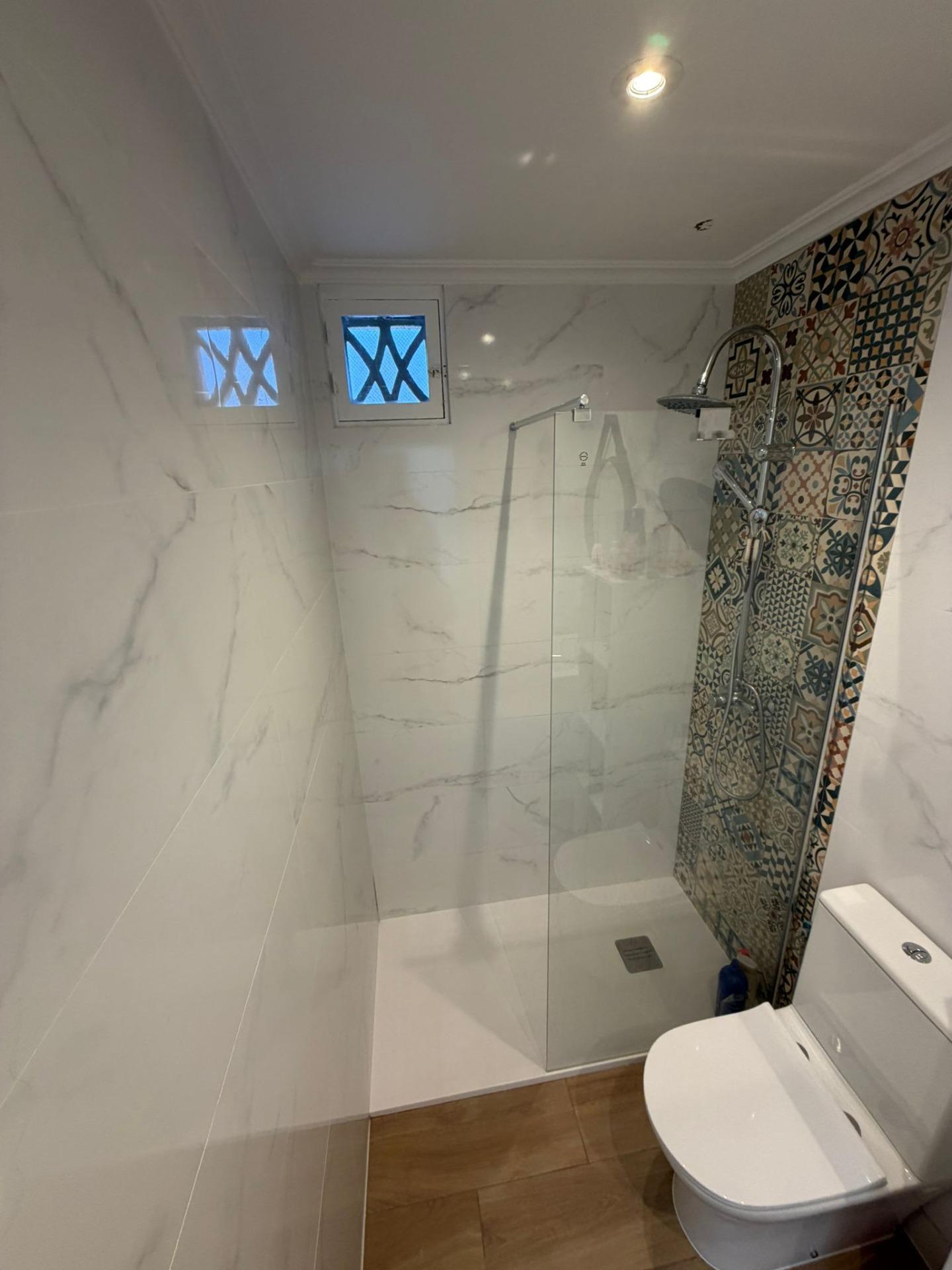 2 Bed, 1 Bath, ApartmentFor Sale, Torrevieja, Alicante