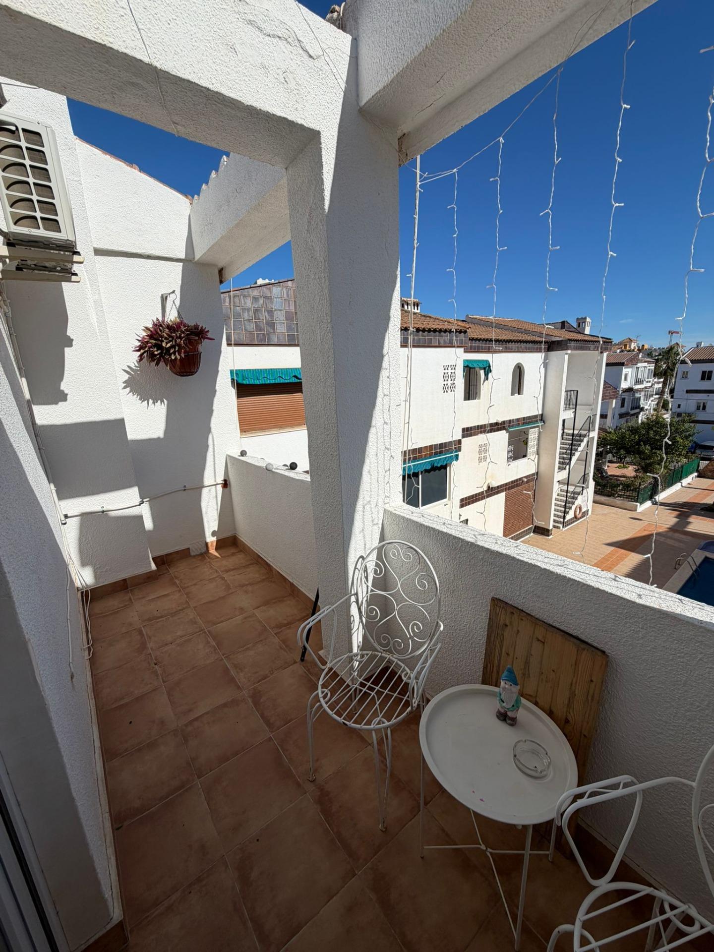 2 Bed, 1 Bath, ApartmentFor Sale, Torrevieja, Alicante