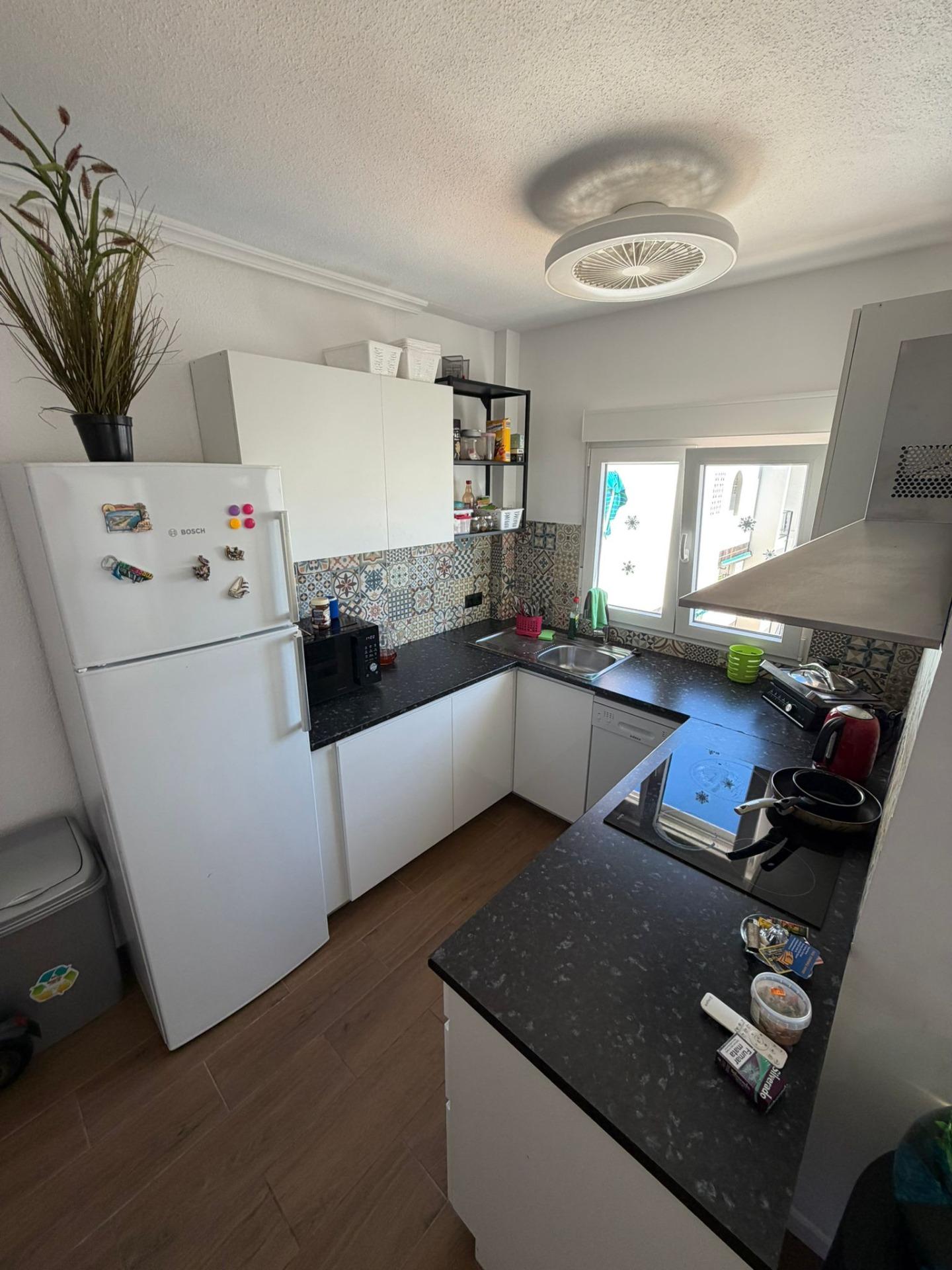 2 Bed, 1 Bath, ApartmentFor Sale, Torrevieja, Alicante