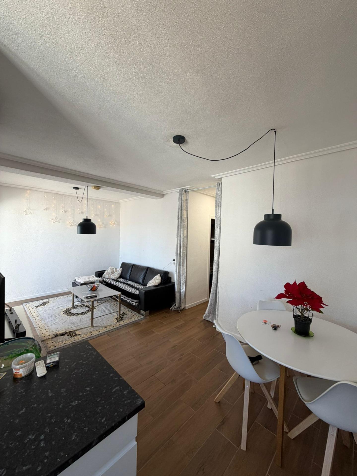 2 Bed, 1 Bath, ApartmentFor Sale, Torrevieja, Alicante