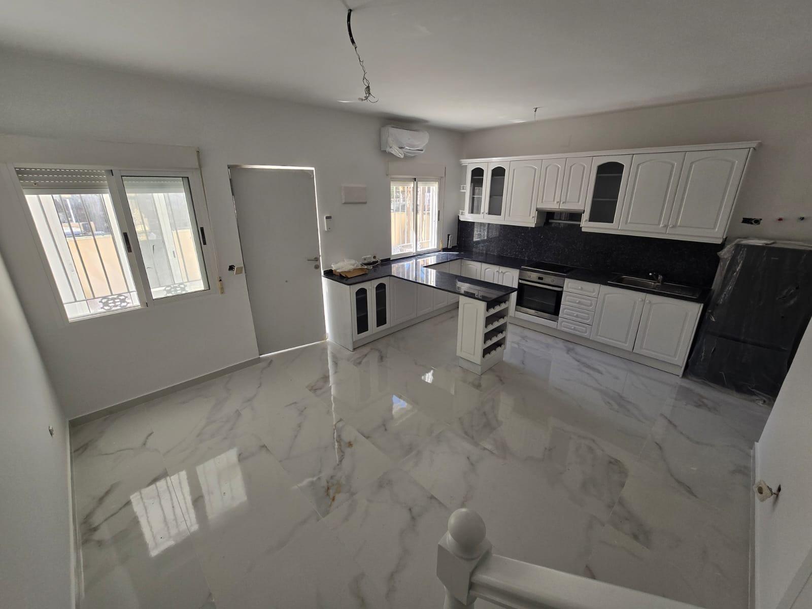 3 Bed, 2 Bath, ApartmentFor Sale, Torrevieja, Alicante