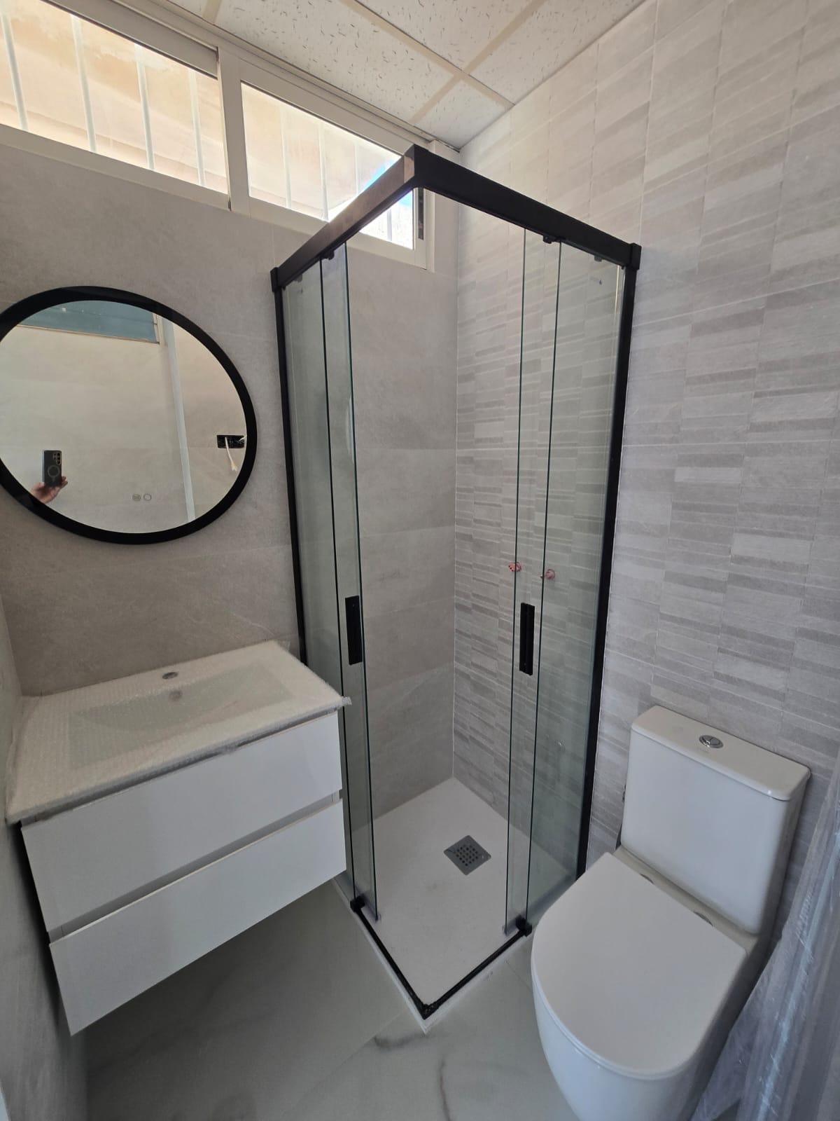 3 Bed, 2 Bath, ApartmentFor Sale, Torrevieja, Alicante