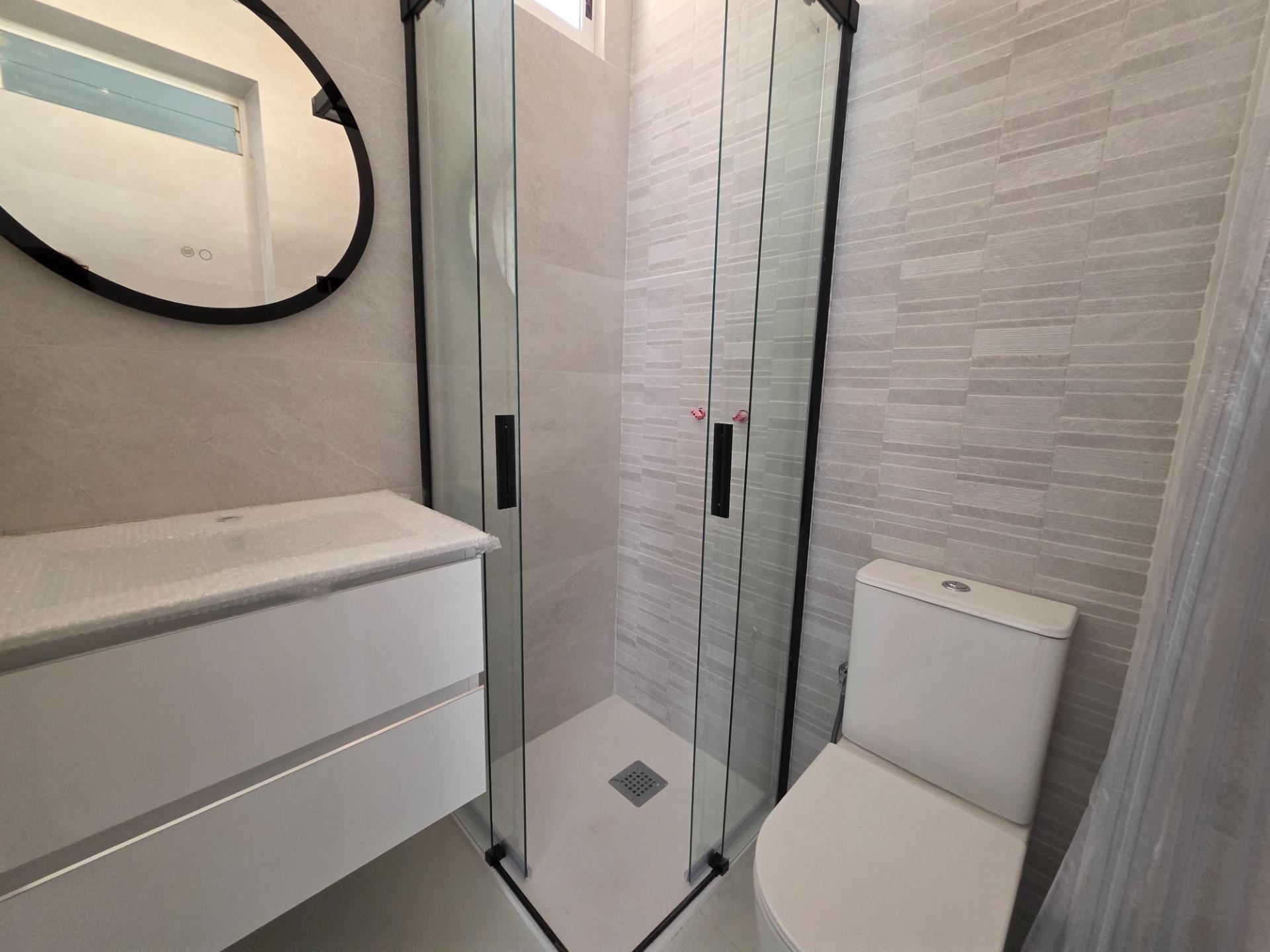 3 Bed, 2 Bath, ApartmentFor Sale, Torrevieja, Alicante