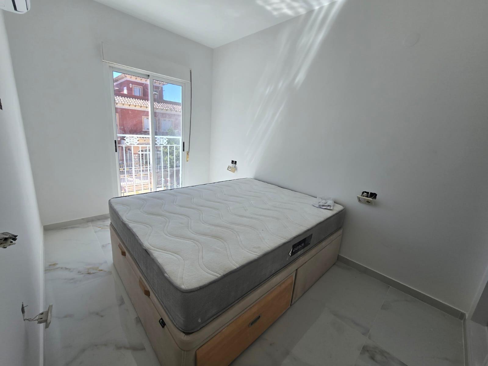 3 Bed, 2 Bath, ApartmentFor Sale, Torrevieja, Alicante